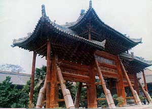 坊上人-西安化觉巷清真大寺木牌楼