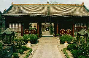 ������-��������������������¥