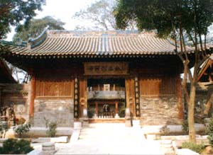 坊上人-西安化觉巷清真大寺敕修殿